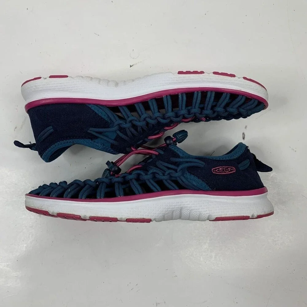 Keen Uneek O2 Sz 4 Slip On Sandals Dress Blues Berry Big Kid's Children's Unisex
